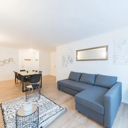 Suite Moderne Familiale 8 Pers - Disney 10M - 2 Sdb Bussy-Saint-Georges Exterior photo